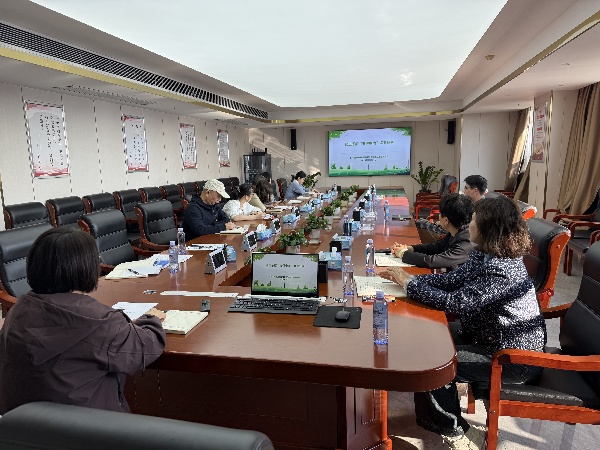 墨香四溢“书香取款宝”绽放思想之花—取款宝建设集团“书香取款宝”读书分享会精彩回顾（第三期）